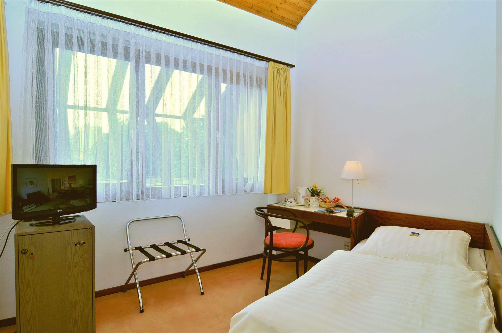 Atelier Hotel Essen-City Екстер'єр фото