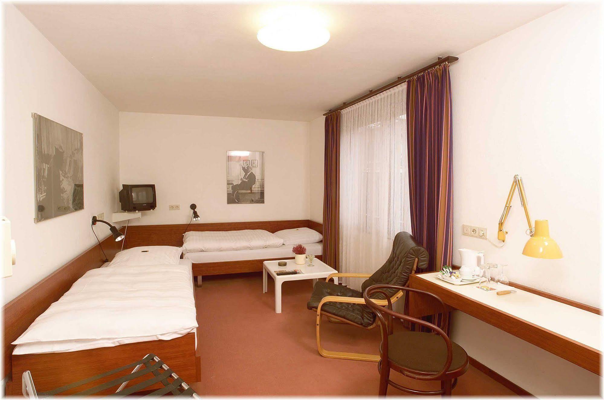 Atelier Hotel Essen-City Екстер'єр фото
