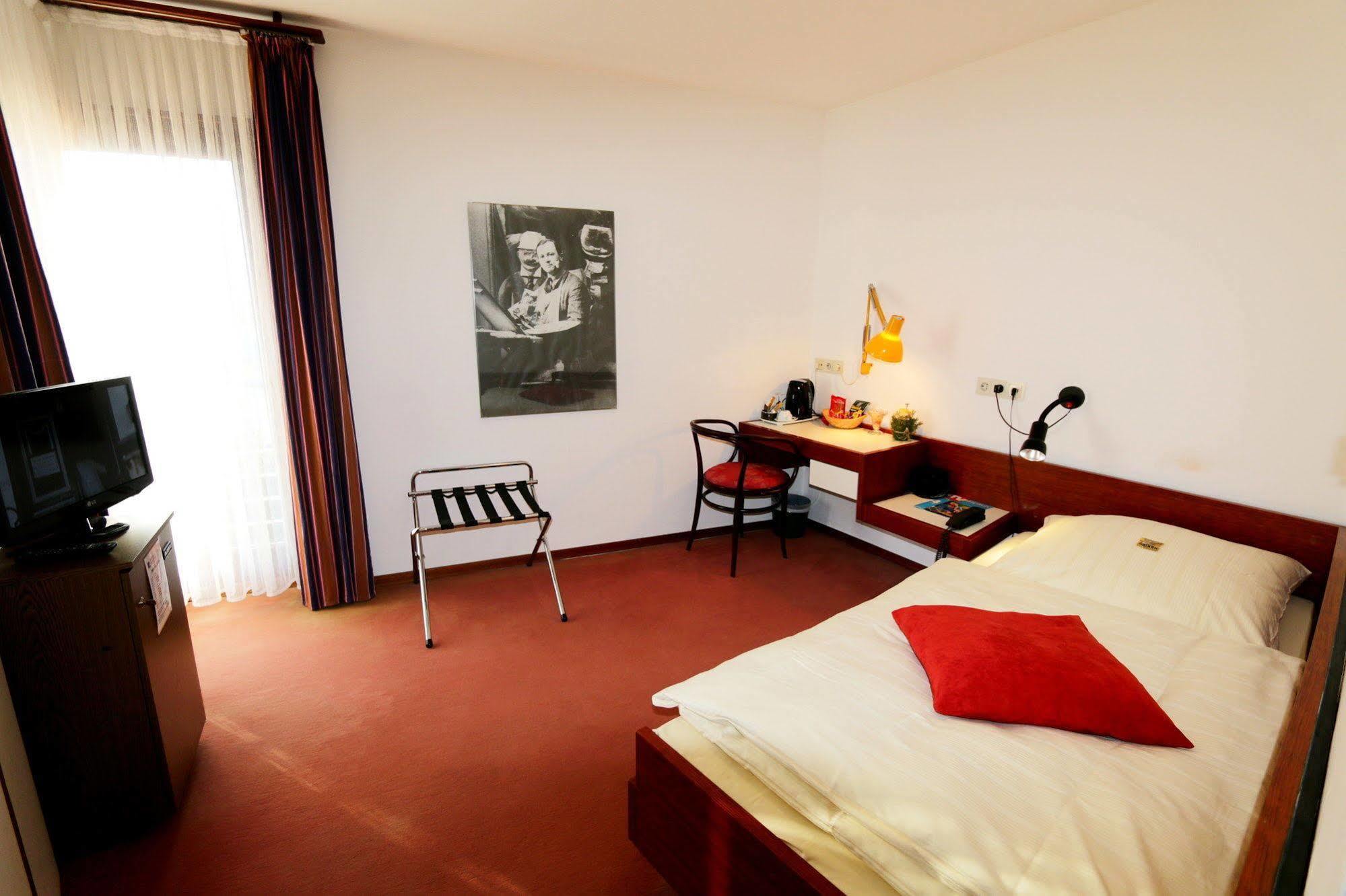 Atelier Hotel Essen-City Екстер'єр фото