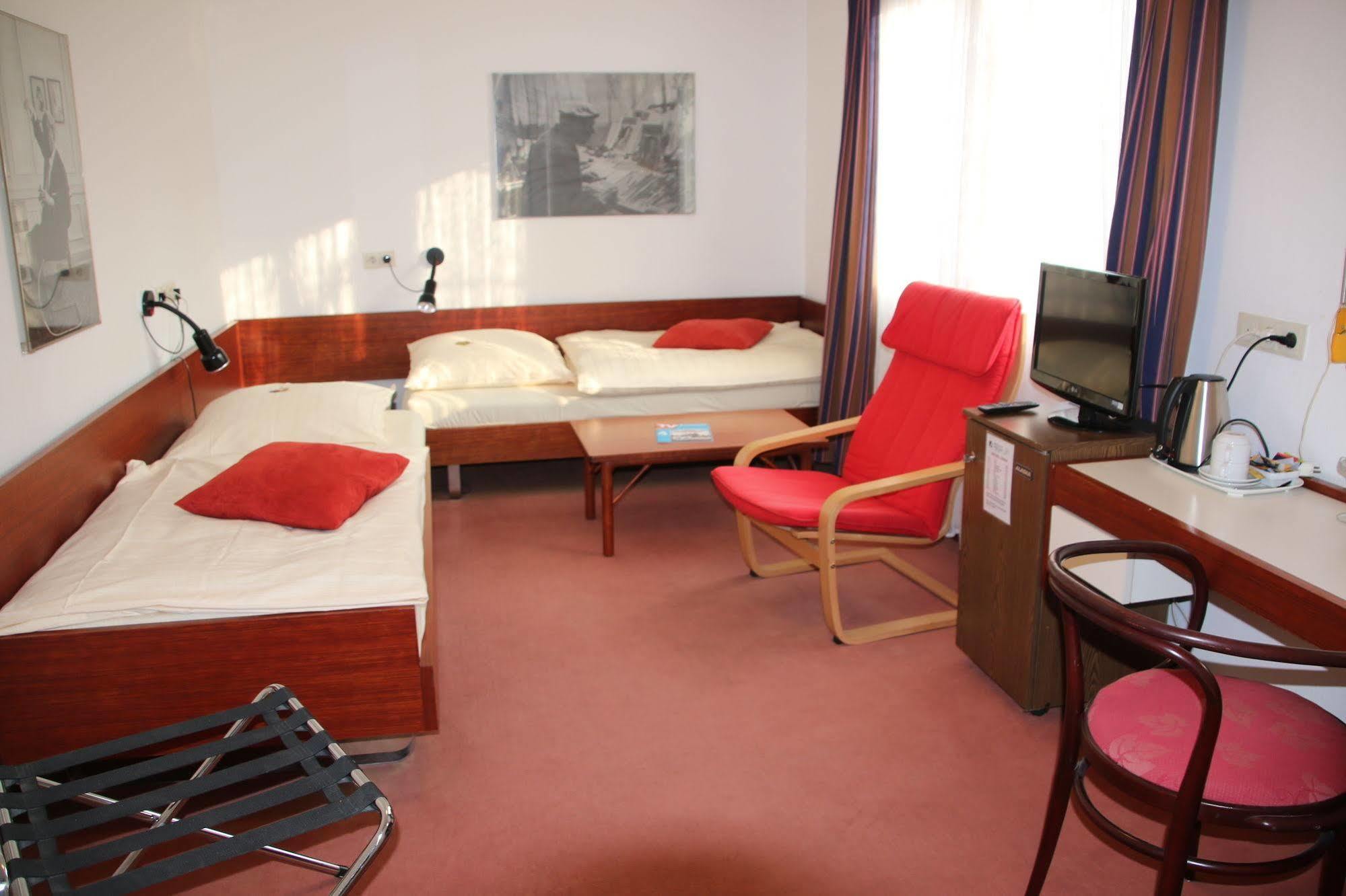 Atelier Hotel Essen-City Екстер'єр фото